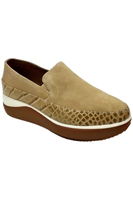 Donald Pliner Women's Lizzee Suede Sneaker Natural - Image 1 of 3