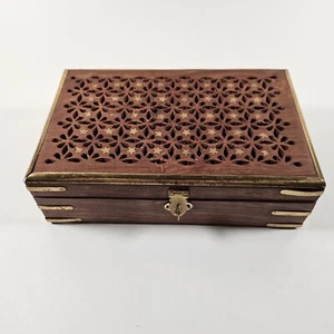 Handgeschnitzte Holz Schmuckschatulle Messingrand und Stern Intarsien Handwerk - Bild 1 von 17