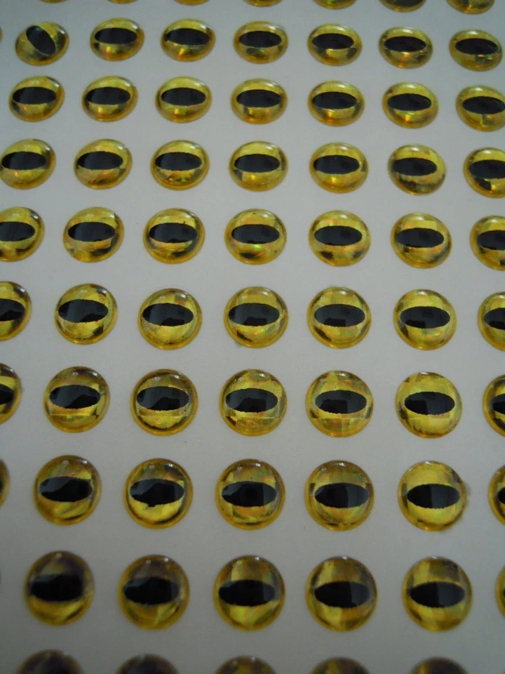 500 4mm Snake Pupil Gold 3D Holographic Fishing Lure Eyes.Fly Tying, Jigs - Image 1 of 1