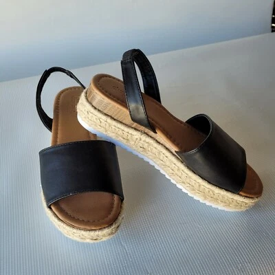 Sandalias para mujer Charlotte Russe alpargata cuñas negras elásticas con eslinga trasera talla 7 Foto 1 de 4