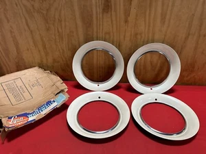 NOS 15" LYON DELUXE WHITEWALLS 30'S 40'S 50 BUICK CHRYLSER MERCURY KAISER OLDS - Picture 1 of 12
