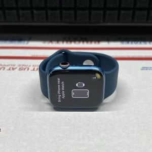 Apple Watch Series 7 45mm Blue Aluminum Case GPS + Cellular - Unlocked - Photo 1 sur 6