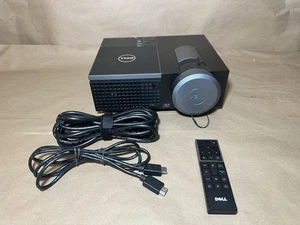 Dell 4320 Network DLP Projector, 4300 ANSI Lumens *913 LAMP HOURS* - Picture 1 of 12