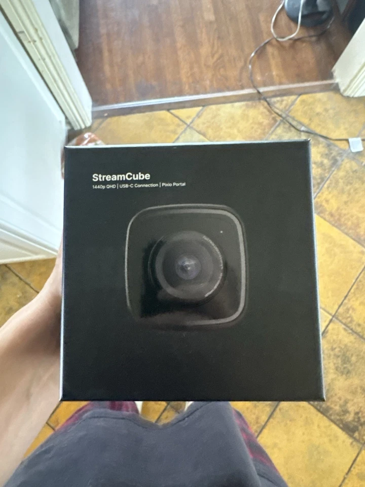 Pixio StreamCube Professional 1440p WQHD USB Type-C Premium Webcam - Image 1 of 1