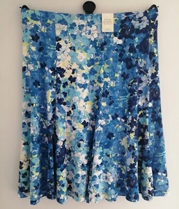 HONOR MILLBURN SIZE 12 27" LONG BLUE FLORAL CLASSIC FEMININE FLARED SKIRT BNWT - Picture 1 of 2