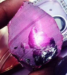 Certified Natural Violet Zircon Rough 449.40 Ct Loose Gemstone - Picture 1 of 7