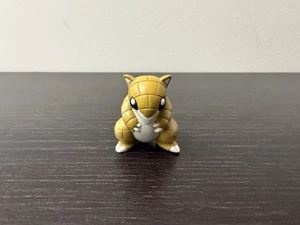 SANDSHREW POKEMON TOMY CGTSJ FIGURE VINTAGE OFFICIAL - Picture 1 of 6