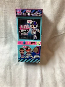 L.O.L. ¡Sorpresa! • LOL Surprise Boys Arcade Heroes Titanium Pack • 15 Sorpresas - Imagen 1 de 4