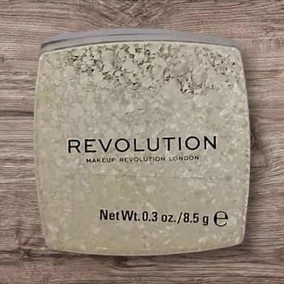 Makeup Revolution CANDY HAZE JELLY HIGHLIGHTER Luminous Shimmer Glow MONUMENTAL - Image 1 of 4