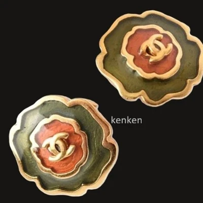 Pendientes CHANEL AUTÉNTICOS Marca de Coco kenkenjp Oro Flor Verde CC Rojo Clip en Raro Foto 1 de 4