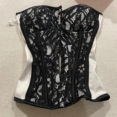 Charlotte Russe XS Black and White Lace Corset Top Satin Bustier Foto 1 de 3
