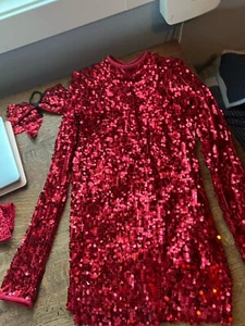 Adorable Jazz/Tap Balera Child’s Large Red Sequin Costume With Matching Hairbow - Picture 1 of 10
