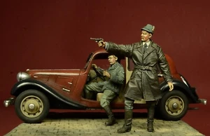 D-Day Miniature DD-35055 1/35 German SD in Ambush 1939-44 - Picture 1 of 4