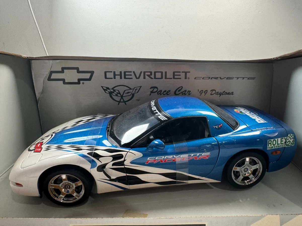 UT Chevrolet Corvette Chevrolet Contemporary Manufacture Diecast