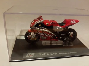YAMAHA YZR-M1 MARCO MELANDRI 2004 1/24 #33 - Imagen 1 de 1