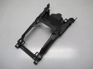 MITSUBISHI OUTLANDER II CW0 2.2 Rahmen Mittelkonsole Halter  8011A069  (220) - Picture 1 of 6