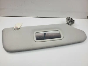 2011-2018 Dodge Grand Caravan  Sun Visor Passenger Right Side Sun visors OEM - Picture 1 of 12