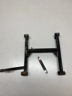 1976 76 SUZUKI GT250 gt 250 HUSTLER GOOD Center Kick Stand Spring Park Stand - Image 1 of 4