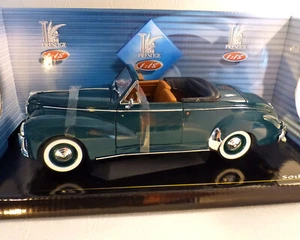 Peugeot 203 Cabriolet, Dark Green, 1:18 - SOLIDO - Picture 1 of 2