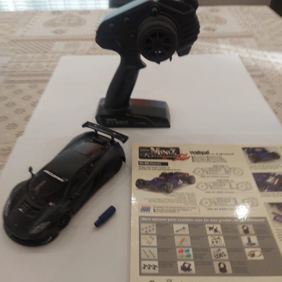 Kyosho MiniZ McLaren 12C GT3  Set. - Bild 1 von 4