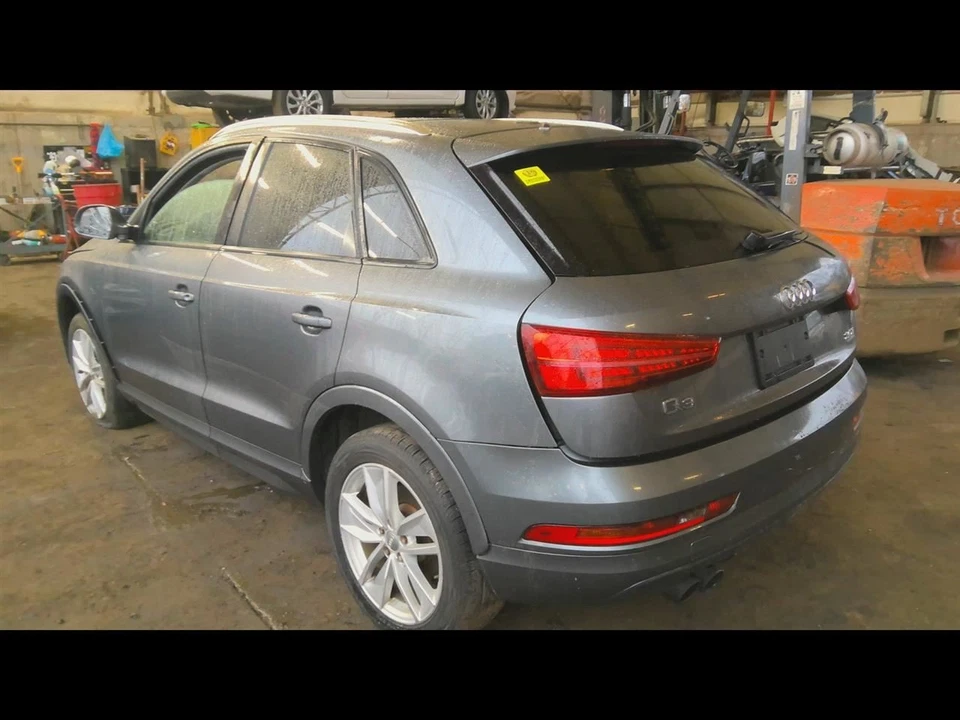 (LOCAL PICKUP ONLY) Roof Glass Front Moveable Fits 15-18 AUDI Q3 6535974 Foto 1 de 4