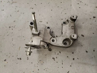 LEXUS IS350 GS350 IS250 GS300 2006-2012 - (2GR-FSE) TENSOR DE CORREA - SIN POLEA Foto 1 de 4