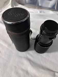 Vivitar Series 1 - 70-210mm F3.5 macro lens used with a Soligar case, untested. - Picture 1 of 12