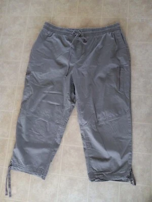 Pantalones Cortos Capri Carga Taupe CATO - Para Mujer Talla XL Cintura Elástica Cuerda Foto 1 de 3