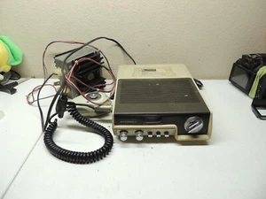 Vintage Motorola Mocat Model 2020 CB Radio 23 kanały Microhpone Testowane - Zdjęcie 1 z 13