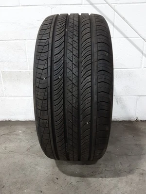 1x P255/45R18 Continental ProContact TX 8/32 99 W Used Tire 2554518 - Image 1 of 3
