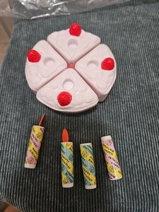 VGUC Small World Toys Birthday Cake & Candle Set - Picture 1 of 3