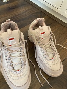 Tenis FILA Blancos: modelos al mejor precio | Innvictus