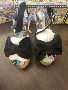 Irregular Choice Aim High Black Floral Platform Wedge Sandals Size 40 6.5 BNIB - Picture 1 of 5