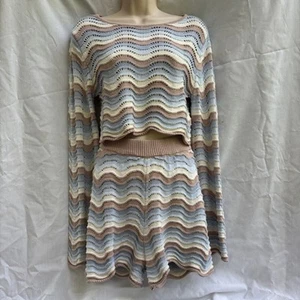 Willow & Wind Striped Knit Sweater and Shorts Set Size M - Picture 1 of 13