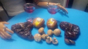 OOAK 1:6 Scale Miniature Dollhouse Food! Grilled Steak and Mushrooms for 2! - Picture 1 of 6