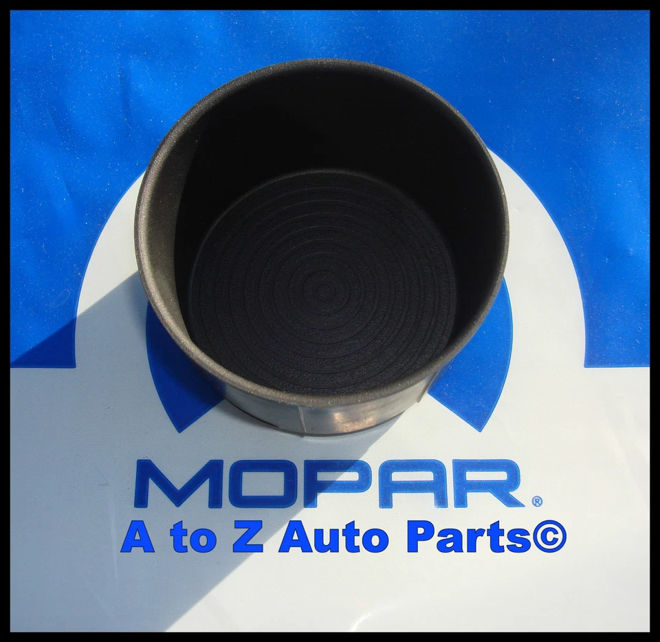 NEW 2009-2018 Dodge Ram 1500-3500  CUP HOLDER INSERT / BOTTOM, OEM Mopar  Foto 1 de 2