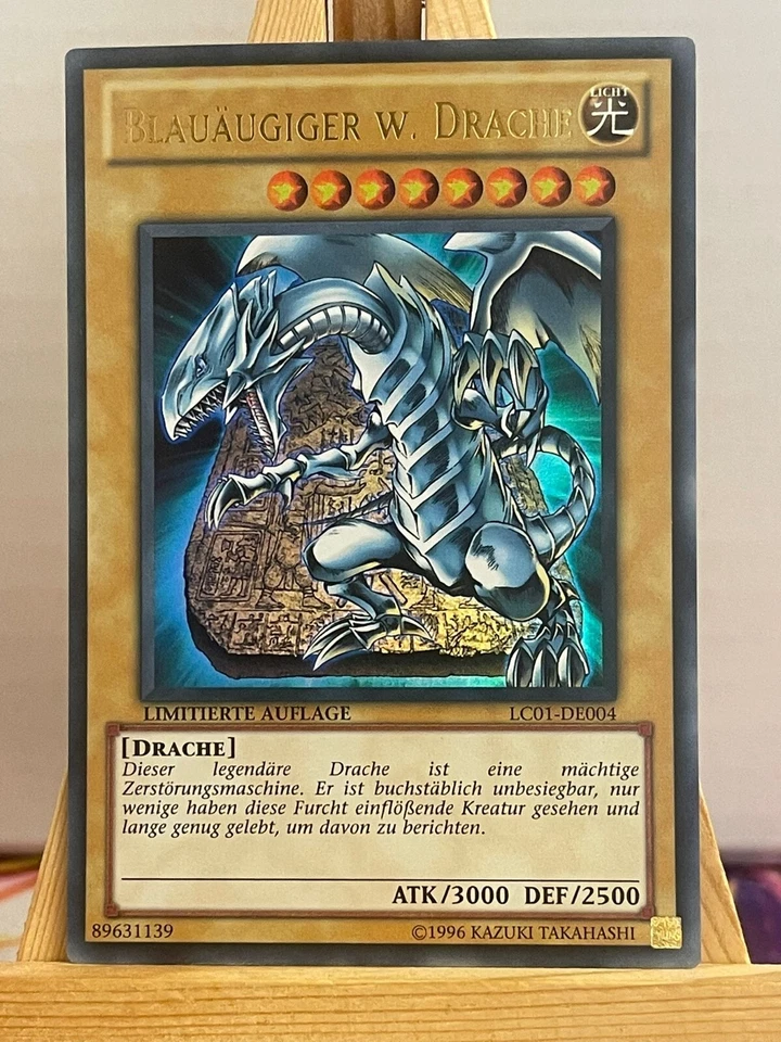 Blauäugiger W. Drache LC01-DE004 Ultra Rare Deutsch NM YUGIOH - Bild 1 von 1