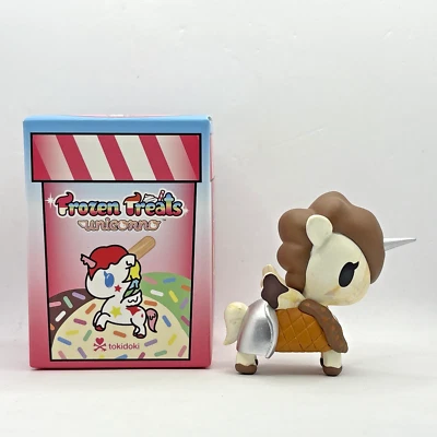 Коллекционная художественная фигурка Tokidoki Unicorno Frozen Treats Rocko Choco Simone Legno - Изображение 1 из 4