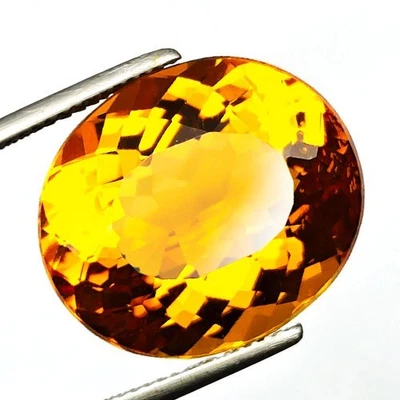 21.15 Ct. Loose Gemstone Yellow Golden Citrine Cushion Cut 19x17x12 Mm. - Image 1 of 3