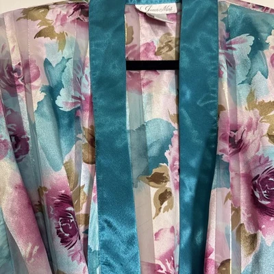 Винтажный внутренний большинство Sears чистый цветочный атласный халат кимоно подпоясанный маленький Гонконг - Изображение 1 из 4