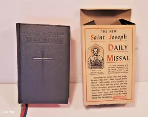 1966 St Joseph Daily Missal & Hymnal New Official Text 810/22 W/Box & Bookmark - Picture 1 of 8
