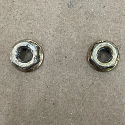 Tuercas de barra Poulan Wildthing 40 cc P4018WT originales OEM Foto 1 de 2