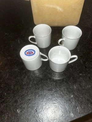 BIA 蓝带白金边缘浓缩咖啡小咖啡杯仅 4 件套 — 第 1/2 张图片