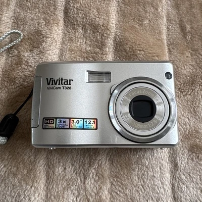 Vivitar Vivicam T328 Digital Camera 12.1mp, Tested Working. - Image 1 of 4