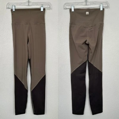 Vuori Colorblock Studio Leggings Light Oregano Green Athleisure Yoga Women's XS - Image 1 of 4