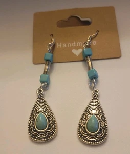 Pendientes colgantes hechos a mano por Nanaluvsthrifting turquesa suroeste - Imagen 1 de 3
