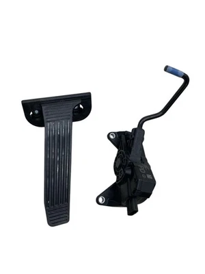 2022 - 2024 LEXUS NX250 气体踏板加速器喉咙传感器单元 78110-06091 原始设备制造商 — 第 1/4 张图片