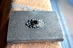 Antikes 925 Silber Zigarettenetui Halbedelstein & Dämonische Figur graviert - Bild 1 von 15