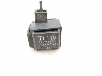 Suzuki Bandit GSF 1200 S 2000 relé TL110 Foto 1 de 4