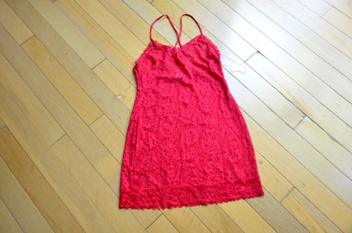UNDERCOVER Abito slip Victoria's Secret rosso in pizzo taglia M